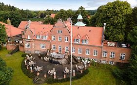 Sauntehus Castle Hotel